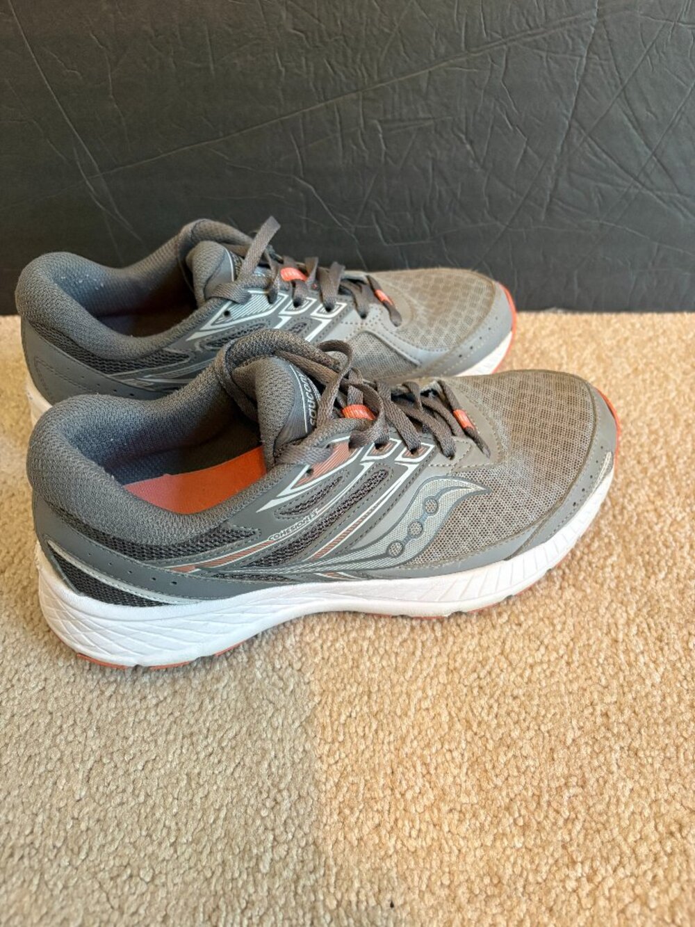 Saucony Cohesion 13 Women's Running Shoes Size 9 Gray Coral S10559-5